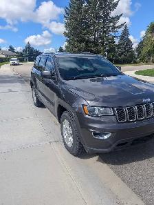 2017 Jeep Grand Cherokee Laredo 4x4