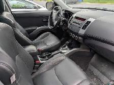 Mitsubishi Outlander - Photo 9