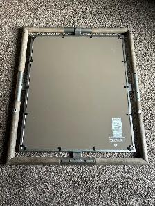 Large Mirror - Photo 2