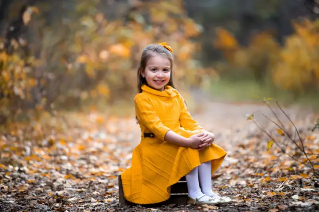 Edmonton Photographer: Fall Special Family & Wedding Photography