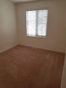 Beautiful 3 bedroom 3 Bath Townhouse in Pineview - Photo 7