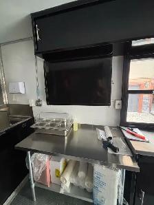 Food concession trailer turn key - Photo 7