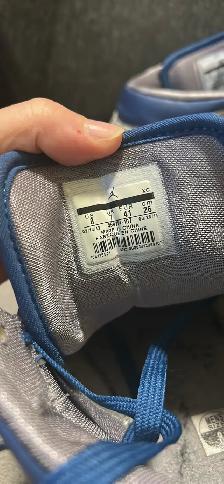 Jordan 1 Mid True Blue