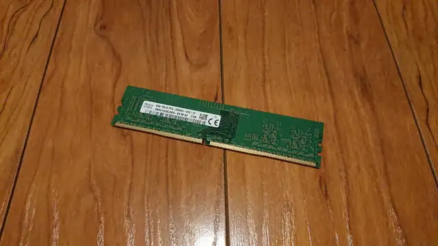RAM SK Hynix - 8GB DDR4 (3200 MHz)