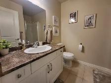 Fully Furnished 2 Bed   Den, 2 Bath townhouse - Photo 8