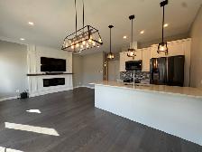 3 Bed 3.5 Bath Townhouse For Rent In South Pointe - Photo 4