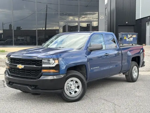 2018 Chevrolet Silverado 1500 4X4 V6 DOUBLE CAB-CAMERA-NEW TIRES