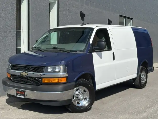 2017 Chevrolet Express Cargo Van ONLY 59,000KM-1 OWNER-CAMERA-
