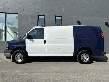 2017 Chevrolet Express Cargo Van ONLY 59,000KM-1 OWNER-CAMERA- - Photo 2