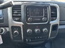 2016 Ram 3500 SLT 4WD 6.7L CUMMINS DIESEL-CREW CAB SHORT BOX - Photo 14