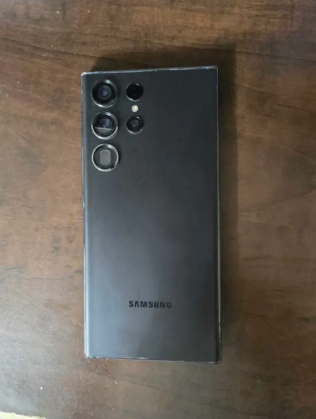 Selling S23 Ultra, Like-new condition