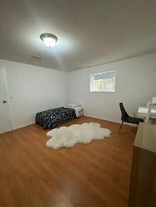 Bedroom for Rent in Coquitlam - Photo 2