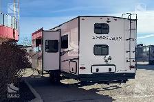 2026 VENTURE RV SPORTTREK 271VBH - Photo 4