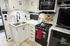 2026 VENTURE RV SPORTTREK 271VBH - Photo 12