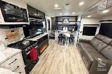 2026 VENTURE RV SPORTTREK 271VBH - Photo 19
