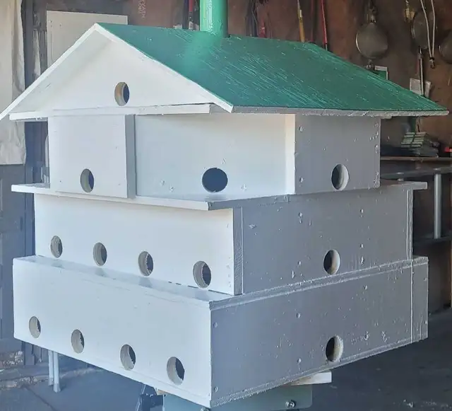 PURPLE MARTIN BIRDHOUSE FOR SALE