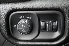 2024 Ram 1500 One Owner & Fully Certified Only 22K Laramie, 4 - Photo 16