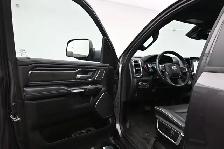 2024 Ram 1500 One Owner & Fully Certified Only 22K Laramie, 4 - Photo 23