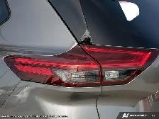 2024 Nissan Rogue Platinum - Photo 13