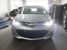 2017 Chevrolet Bolt EV - Photo 2