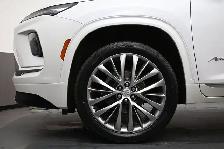 2025 Buick Enclave Avenir Advanced Safety Features, Heated Seats - Photo 4