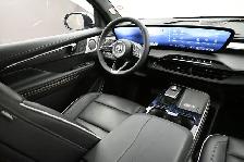2025 Buick Enclave Avenir Advanced Safety Features, Heated Seats - Photo 32