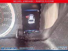 2022 Toyota Corolla Cross LE AWD - Photo 10