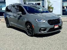 2022 Chrysler Pacifica Touring L - Photo 2