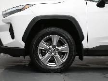 2025 Toyota RAV4 XLE AWD | HEATED SEATS | SUNROOF & MORE! - Photo 4