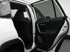 2025 Toyota RAV4 XLE AWD | HEATED SEATS | SUNROOF & MORE! - Photo 26