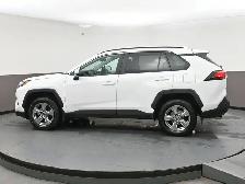 2025 Toyota RAV4 XLE AWD | HEATED SEATS | SUNROOF & MORE! - Photo 31