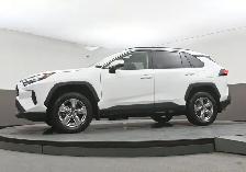 2025 Toyota RAV4 XLE AWD | HEATED SEATS | SUNROOF & MORE! - Photo 40