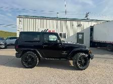2014 Jeep Wrangler Sahara - Photo 2