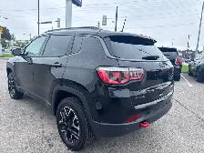 2020 Jeep Compass Trailhawk FULLY LOADED - LOCAL TRADE - PERF... - Photo 5