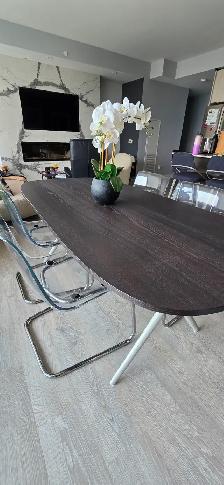 IKEA Dining Table   4 Chairs – Excellent Condition – $199 - Photo 2