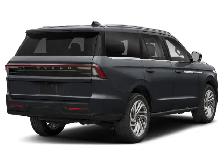 2027 Lincoln Navigator - Photo 2