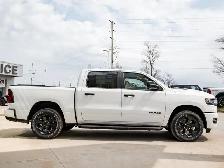 2026 Ram 1500 Express - Photo 9
