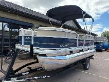 2021 Sun Tracker Party Barge 18 DLX - Photo 3