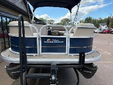 2021 Sun Tracker Party Barge 18 DLX - Photo 5