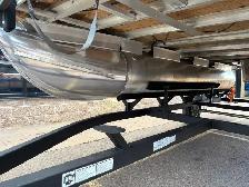2021 Sun Tracker Party Barge 18 DLX - Photo 7