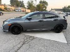 2017 Honda Civic Hatchback - Photo 4