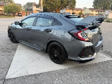 2017 Honda Civic Hatchback - Photo 5