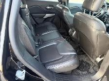 2018 Jeep Cherokee - Photo 19