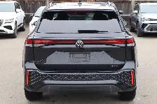 2026 Volkswagen Tiguan Comfortline R-Line Black Edition - Photo 3