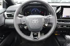 2026 Toyota Camry SE - Photo 10