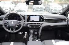 2026 Toyota Camry SE - Photo 13