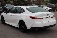 2026 Toyota Camry SE - Photo 17