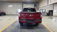 2018 Nissan Titan - Photo 4