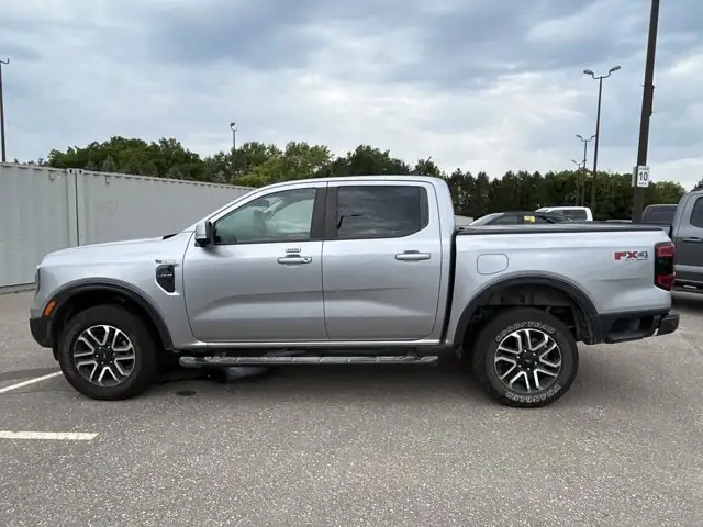 2024 Ford Ranger LARIAT FX4 SuperCrew 5' Box 4WD | No Accidents