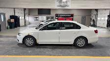 2013 Volkswagen Jetta - Photo 2